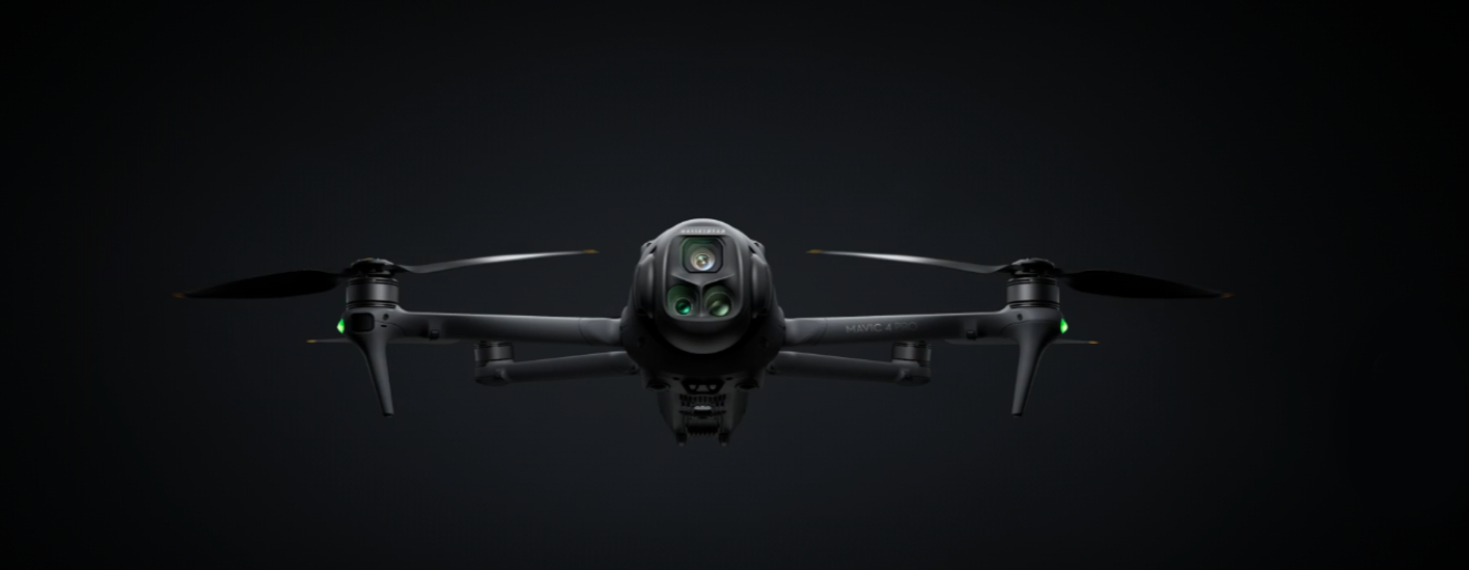 DJI mavic 4 (1)
